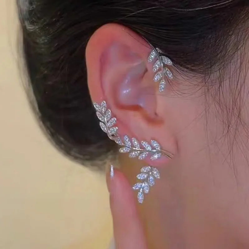 Fashion Shiny Zircon Pearl Ear Clip Ear Cuff for Women Silver Color Metal No Piercing Fake Cartilage Earrings Wedding Jewelry