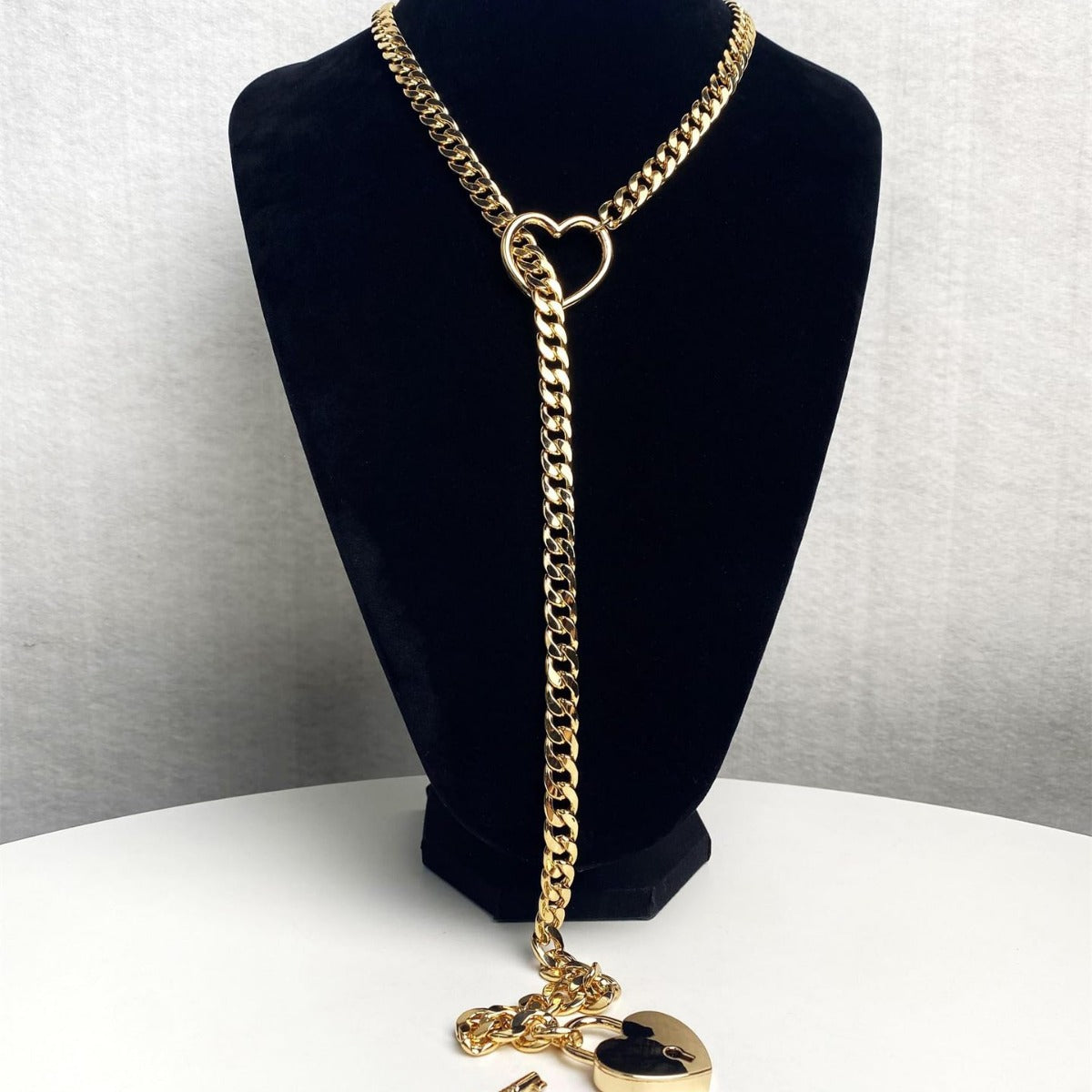 Fashion Jewelry New Slip Chain Necklace Heart O-Ring Rock Cuban Long Necklace Adjustable Heart Shaped Lock Core with Key